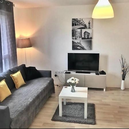Beautiful 3 Bedroom Flat 8-9 Persons Ivry-sur-Seine Exteriör bild